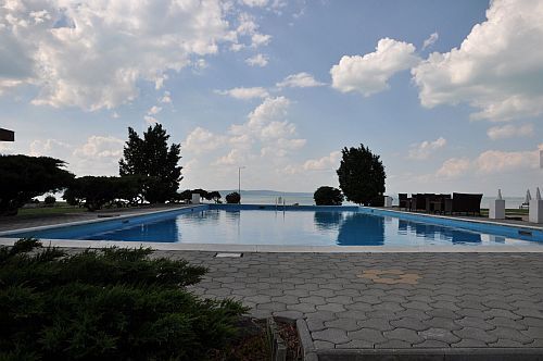 Hotel Europa Siófok - Balaton - Salida de la piscina