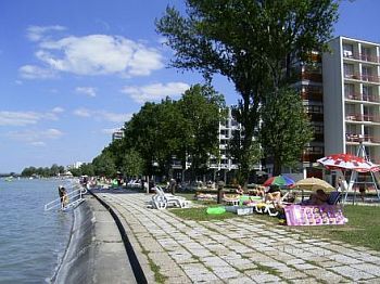 Hotel Lido la lacul Balaton din Ungaria