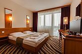 Premium Hotel Panorama in Siofok - vrije tweepersoonskamer in het viersterren hotel bij het Balatonmeer