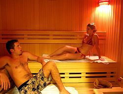 Sauna si relaxare in hotelul Ramada Resort