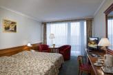 Heviz Spa Resort Health Hotel - уютный двухместный номер в лечебном и термальном отеле Хевиз