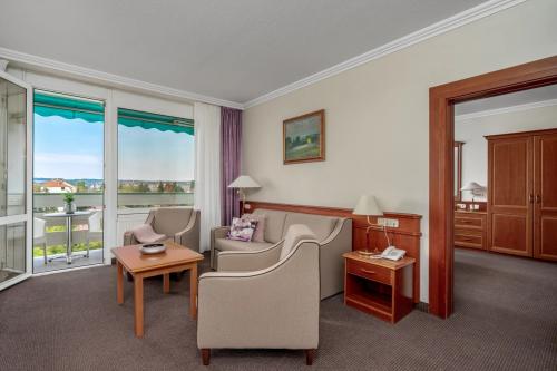 Suite cu terasă cu panoramă în hotelul Health Spa Resort Heviz