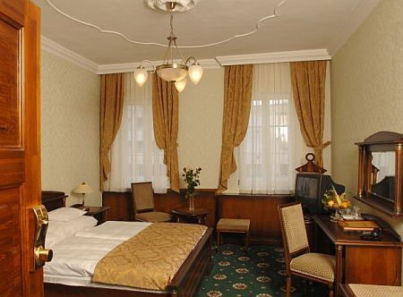 Уютный двухместный номер в 4-звездном новом отеле Парк Эгер в центре города - Eger - Hungary