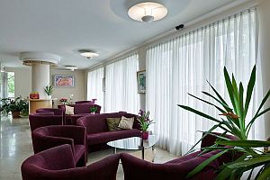 Lobby in hotelul Business Jagello