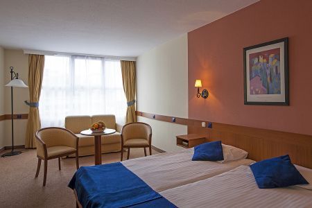 Pokoje z pięknym widokiem w Hotelu Mediterran w Budapeszcie