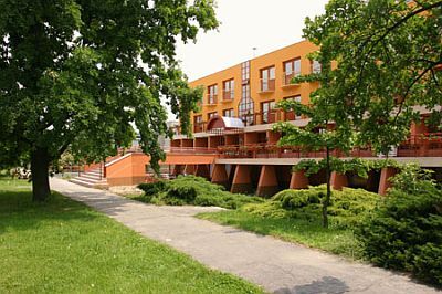 3-sterren Hotel Minerva in de buurt van het thermaalbad van Mosonmagyarovar, Hongarije