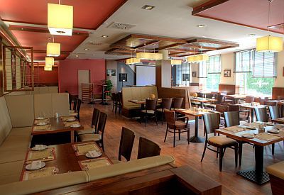 Restaurant elegant în Gyor în Hotel Famulus de 4 stele