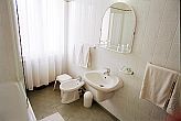 Hotel Pannonia Miskolc - cuarto de baño