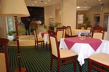 Restaurant elegant in hotelul superior Hotel Europa