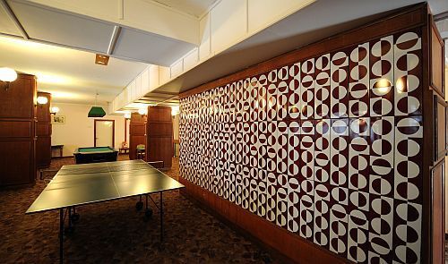 Source de chaleur Hôtel Hajduszoboszló, les activités de tennis de table pour les invités