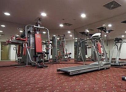 Fitnessruimte in Boedapest - Golden Park Hotel direct aan het belangrijkste verkeersknooppunt van Boedapest