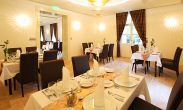 Zeer elegant restaurant aan de noordelijke kant van het Balatonmeer - viersterren Hotel Ipoly Residence in Balatonfured