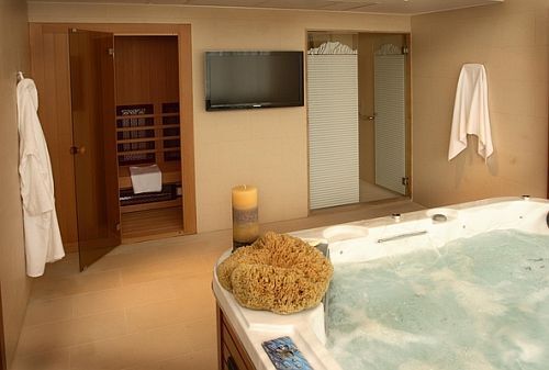 Suite présidentielle à l'hôtel Saliris avec jacuzzi, sauna et solarium