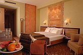 Hôtel Shiraz en Hongrie, Egerszalok dans le style africain - la chambre á 2 lits