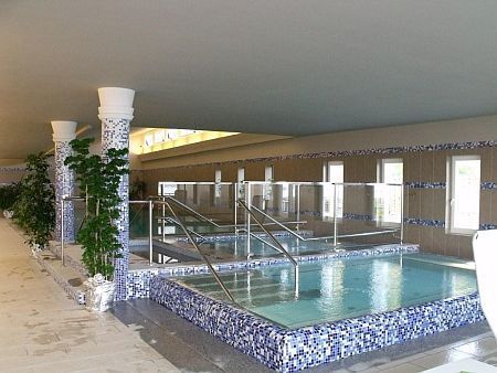 Zenit Hotel in Vonyarcvashegy, Hongarije - viersterren wellnesshotel met halfpension aan het Balatonmeer
