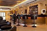 Romantisch en elegant Hotel Bambara met online boeken met korting in Felsotarkany - elegante drinkbar en koffieshop