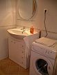 Salle de bain de Comfort Appartement avec le machine á laver en cas de séjour plus longue á Budapest