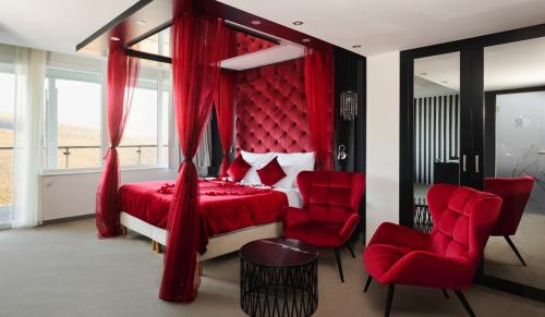 letto con baldacchino all'Hotel Residence Ozon - hotel per un fine settimana benssere a Matrahaza