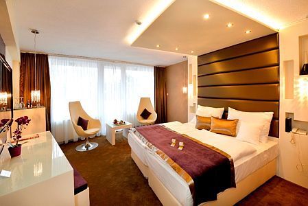 Habitación doble con medio pensión en Hotel Residence Siofok
