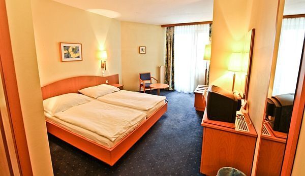 Camera doppia a prezzi imbattibili all'Hotel Sissi a Budapest
