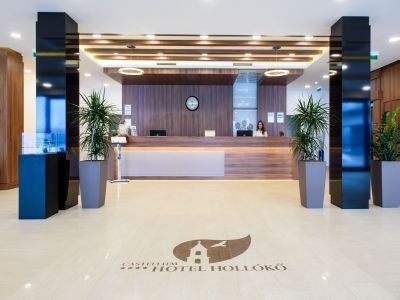 Castellum Hotel Holloko - nuovo albergo benessere a Holloko