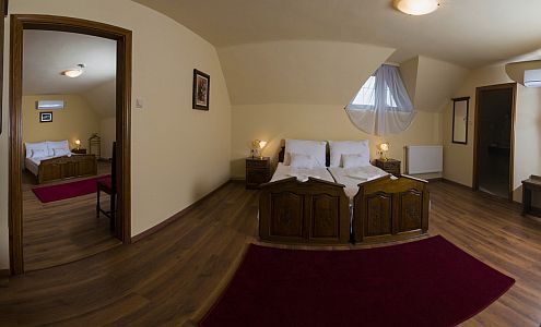 Vinum Wellness Hotel Kiskőrös – Romantisches und elegantes Hotelzimmer in Kiskőrös