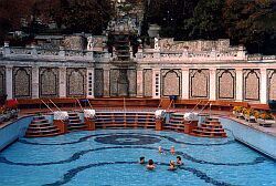 Thermal Hôtel Gellert Budapest - la piscine thermale - au coeur de Budapest