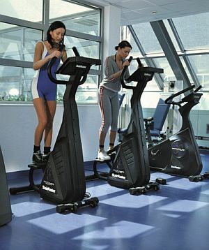 Fitness in hotel health spa resort Danubius Helia in Budapesta