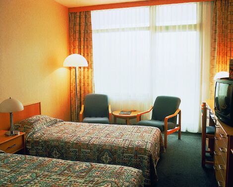 Camera elegantă în Hotelul Danubius Health Spa Resort Helia