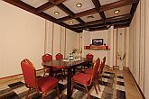 Sala de conferinte si sala de sedinte de la Hotel Flora din Eger