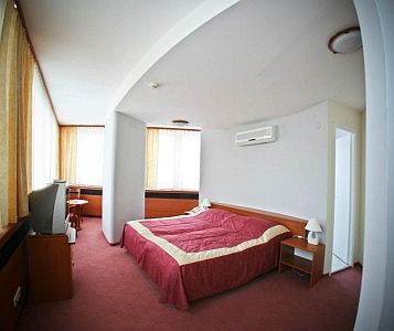 Hotel Nagyerdö Debrecen  - pachete promoţional de wellness cu demipenisune