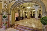 Palatinus Grand Hotel Pécs - Entrada