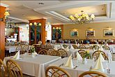 Hotel Marina-Port uitstekend restaurant in Balatonkenese
