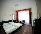 Hotel Nagyerdo - недорогая гостиница Дебрецена вблизи Большого парка