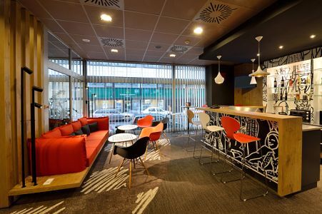 Ibis City Hotel Budapest -  отель в центре Будапешта, на площади Блаха Луйза по доступным ценам