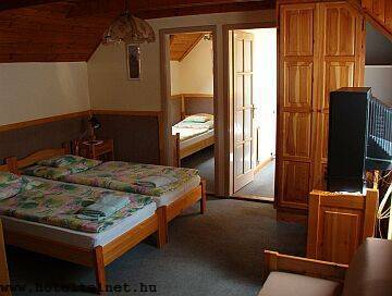 Appartement - Cour Gida Biatorbágy - chambre