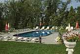 Szent Hubertusz castle hotel - outdoor pool - Sobor