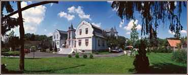 Castle hotel in Sobor - Hungary - Szent Hubertus