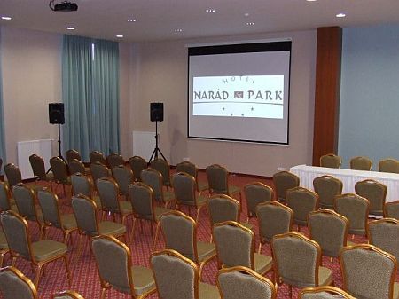 Sala konferencyjna w Hotelu Narad Park, Matraszentimre
