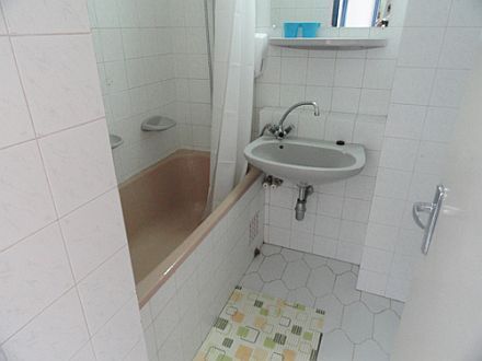 Уютная ванная в отеле Hotel Lido Siofok***