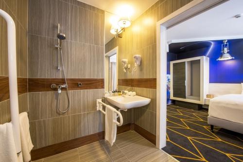 Suite d'albergo nel Novotel Hotel Szeged