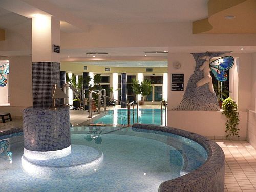 Wellness helg i Galyateto i 4* Grandhotel Galya