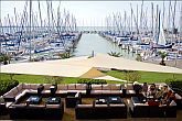 4* Cafetería con vistas al Balaton en el Hotel Marina Port