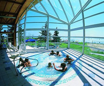 Marina-Port**** Wellnesshotell med panoramautsikt över Balatonsjön