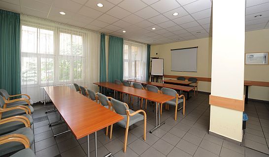 Hotel Platanus Budapeszt - Wolne pokoi za niedrogie ceny - sala konferencyjna