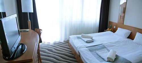 Beschikbare tweepersoonskamer met prachtig panoramauitzicht in het Premium Hotel Panorama in Siofok bij het Balatonmeer