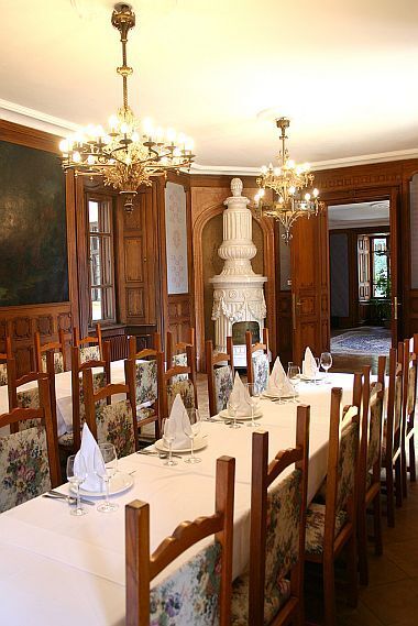 Hedervar Hunter room - Hedervar Castle hotel Hungary