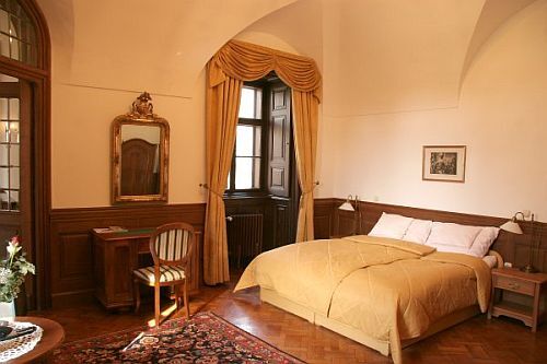 Camere libere în Hotelul de Castel Hedervar