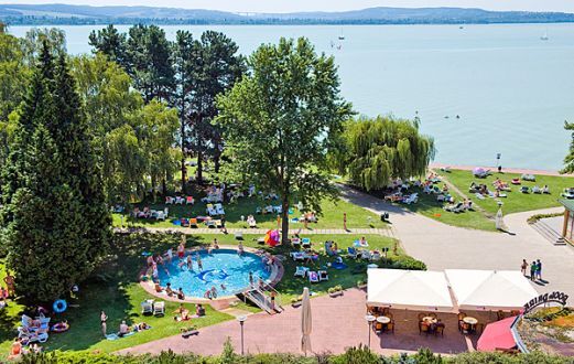 Vista panoramica dalle camere superior - Hotel Club Tihany - hotel 4 stelle direttamente sulla riva del Lago Balaton