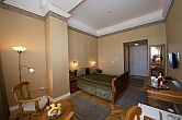 Grand Hotel Aranybika - グランドホテル　アラニビカではハ-フボ-ド付の宿泊パックをご用意しており、オンラインブッキングも可能です